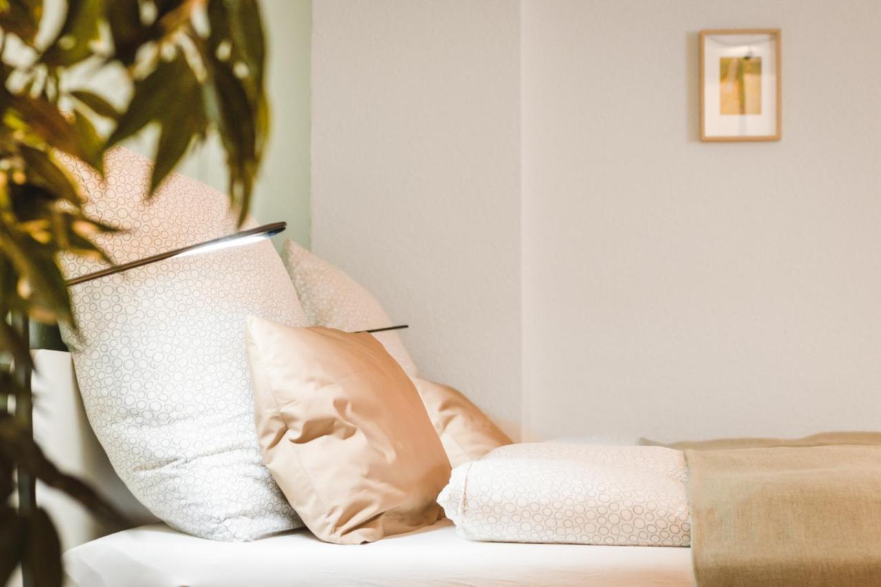 1Br 2Beds - Kleiner Privater Innenhof- Barrierefrei! -Frisch Saniert - Mozart Eins Bietigheim-Bissingen Exteriör bild